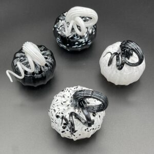 Pumpkin, Black and White
